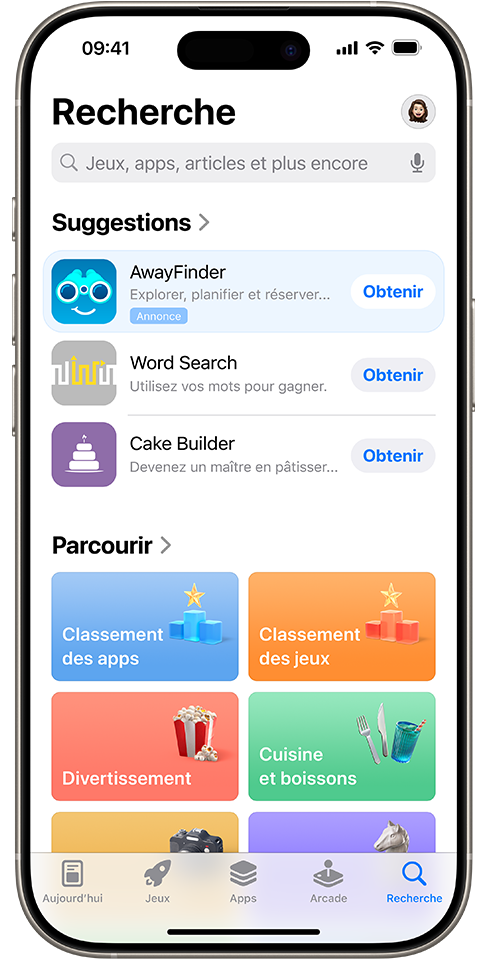 Annonce de l’app fictive AwayFinder, présentée dans l’onglet Rechercher en haut de la liste des apps suggérées.